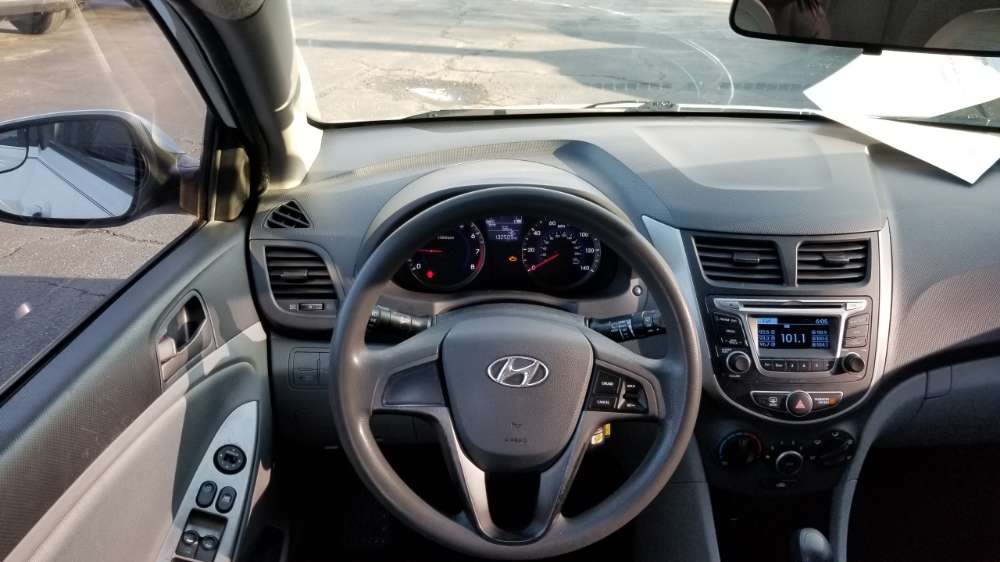 Hyundai Accent 2016 White