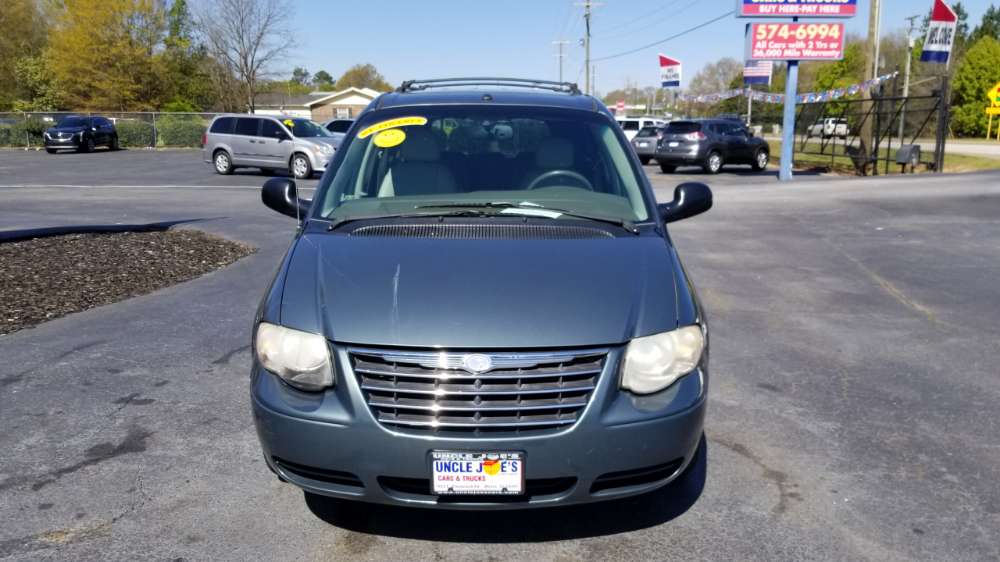 Chrysler Town & Country 2007 Blue