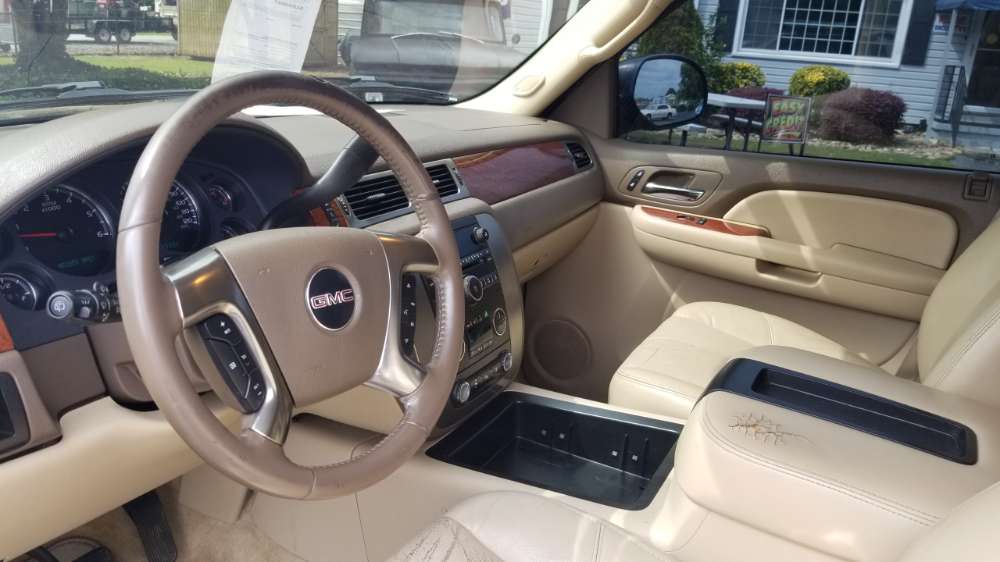 GMC Yukon XL 2007 Uncle Joe's Cars & Trucks