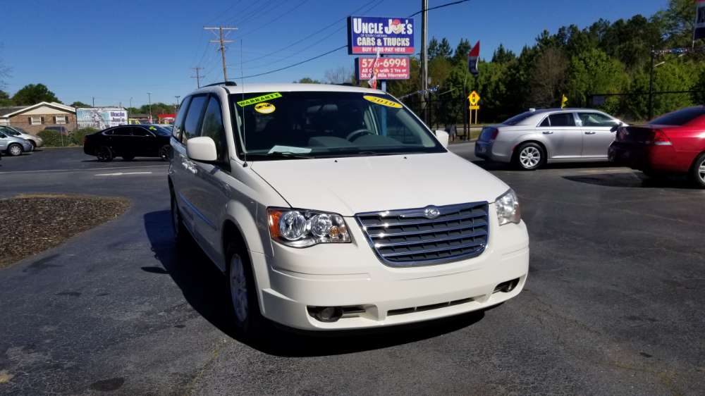 Chrysler Town & Country 2010 Wh