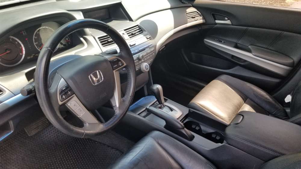 Honda Accord 2010 Black