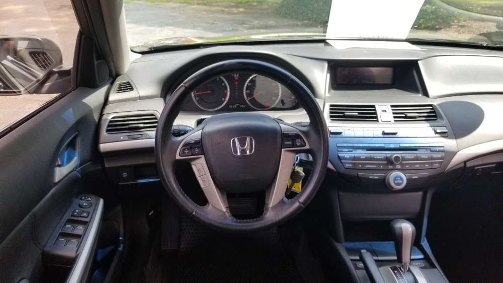 Honda Accord 2010 Black