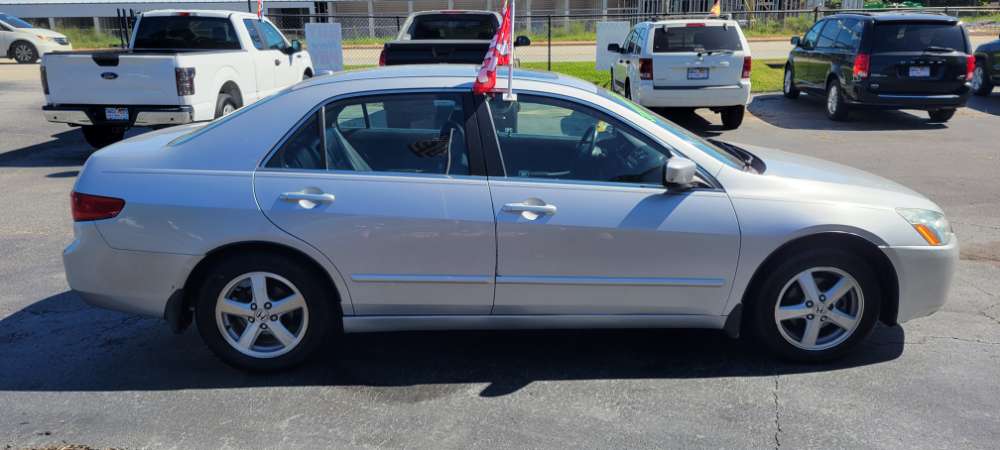 Honda Accord 2005 Silver