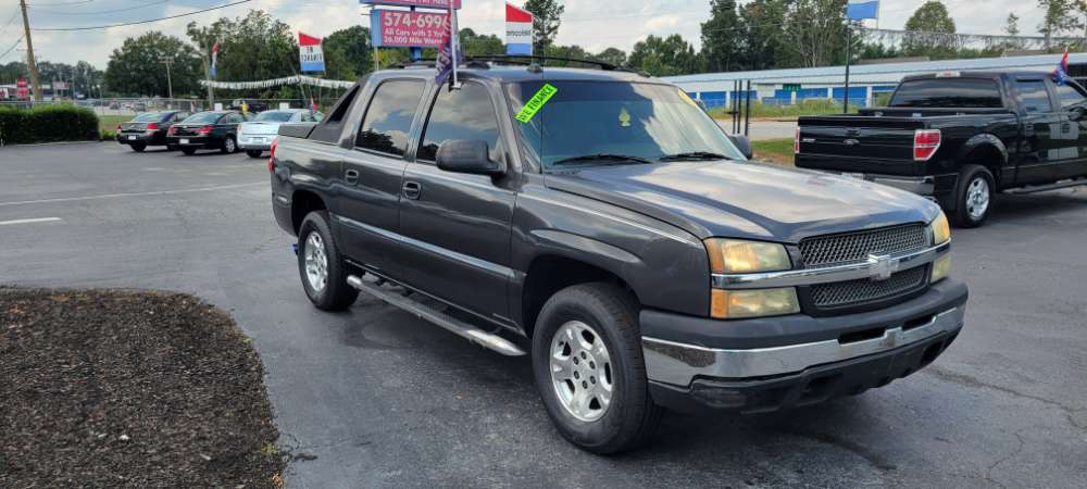 Chevrolet Avalanche 2004 Gray