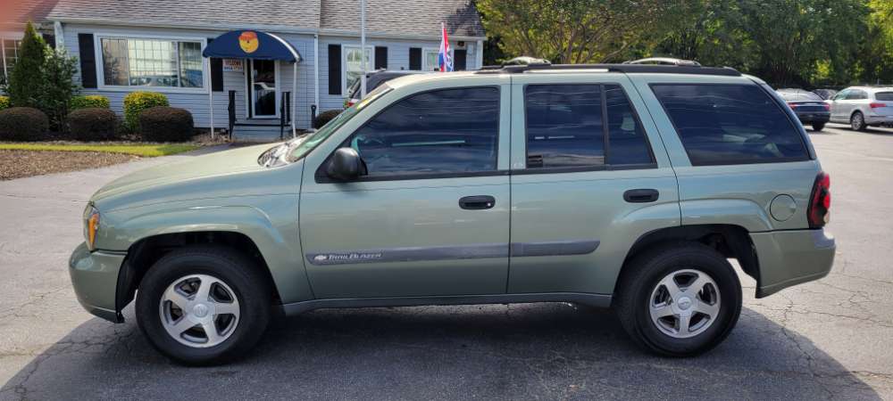 Chevrolet Trailblazer 2004 Green