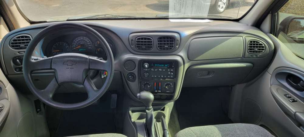Chevrolet Trailblazer 2004 Green