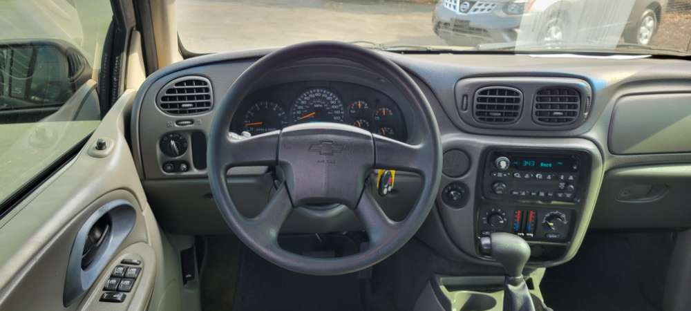 Chevrolet Trailblazer 2004 Green