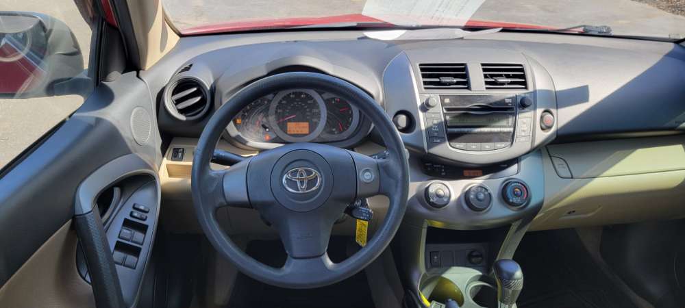 Toyota Rav4 2009 Red