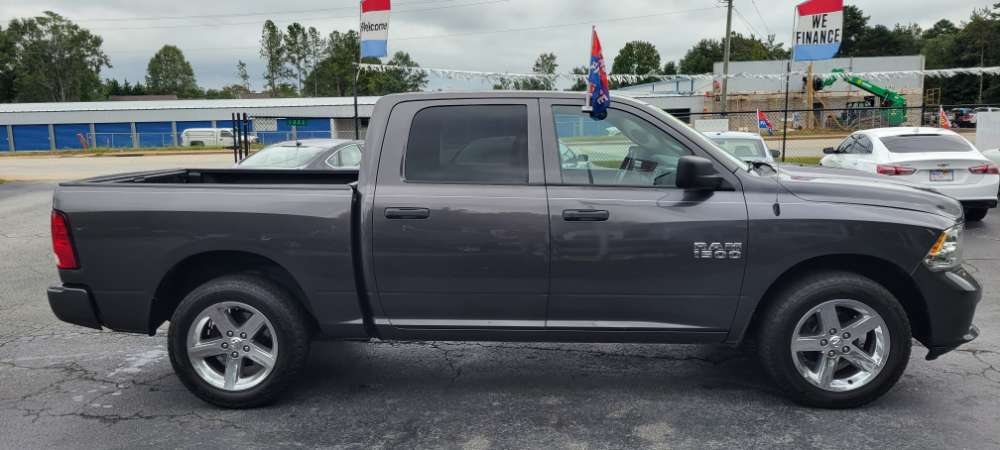 Dodge Ram 1500 2015 Gray