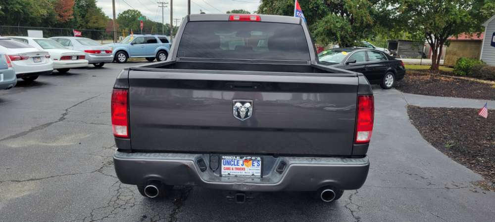Dodge Ram 1500 2015 Gray