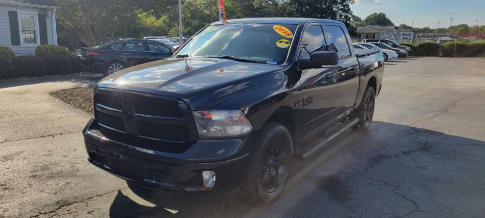 RAM 1500 2018 Black