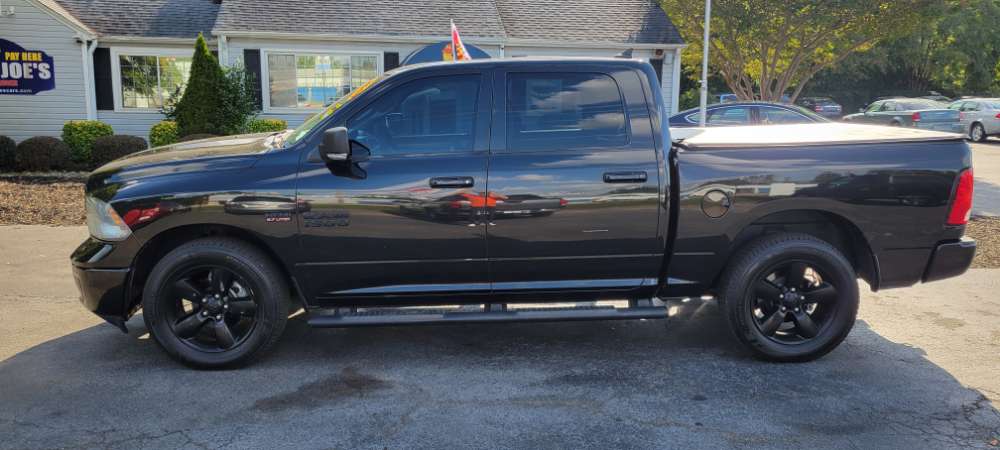 RAM 1500 2018 Black