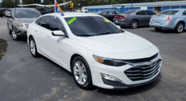 Chevrolet Malibu 2020 White