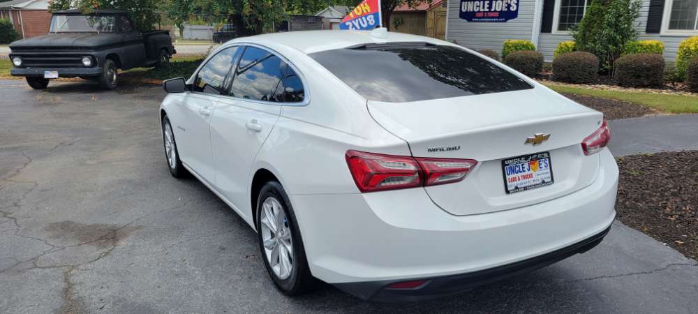 Chevrolet Malibu 2020 White