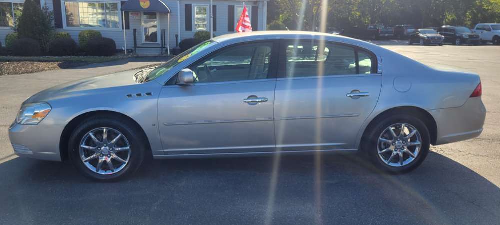 Buick Lucerne 2007 Silver