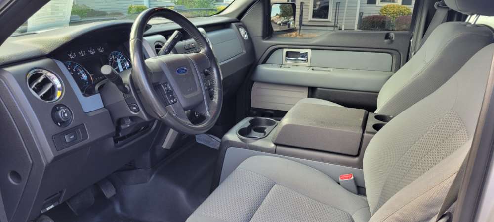 Ford F-150 2011 Silver
