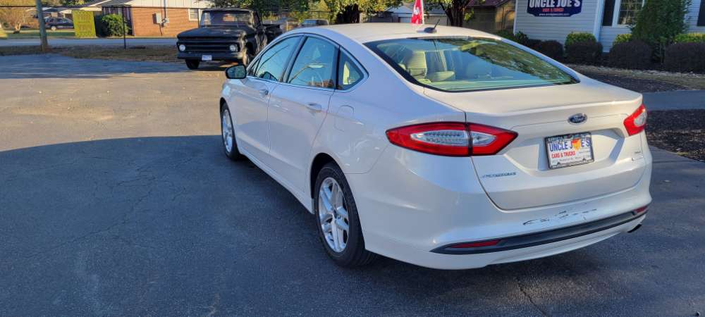 Ford Fusion 2015 White