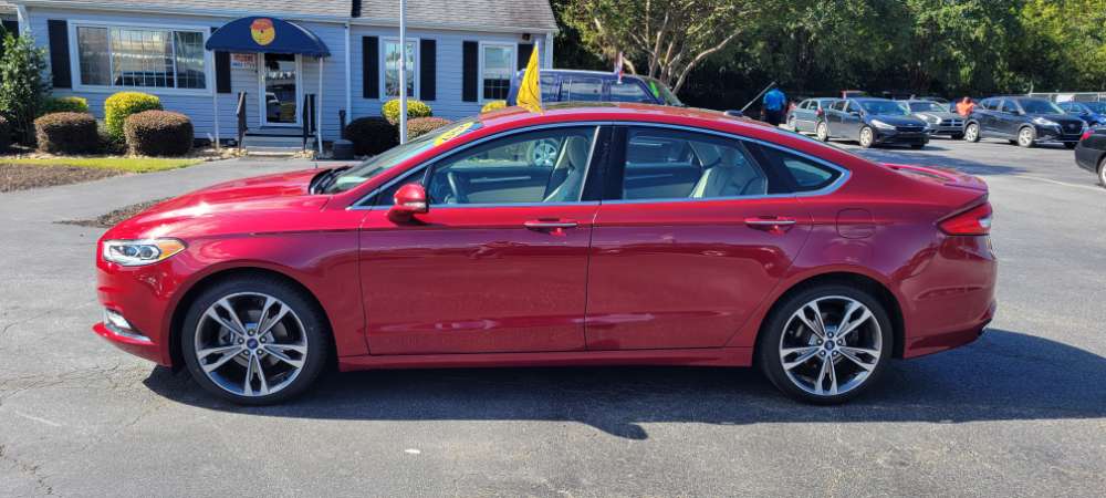 Ford Fusion 2017 Red