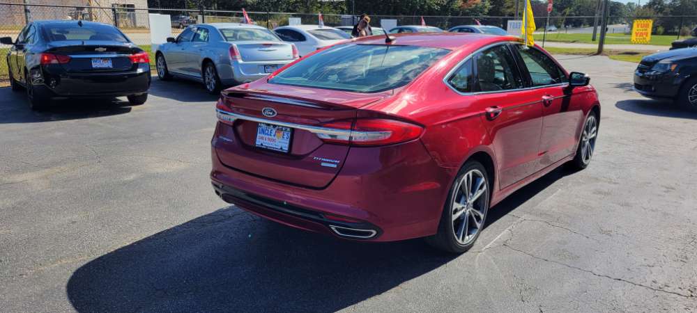 Ford Fusion 2017 Red