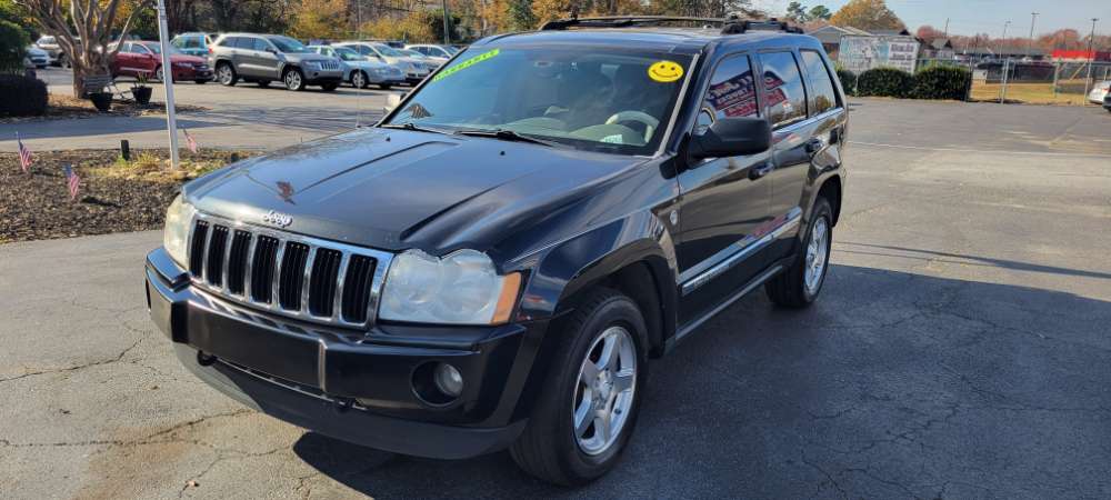 Mercedes-Benz Grand Cherokee 2005 Black