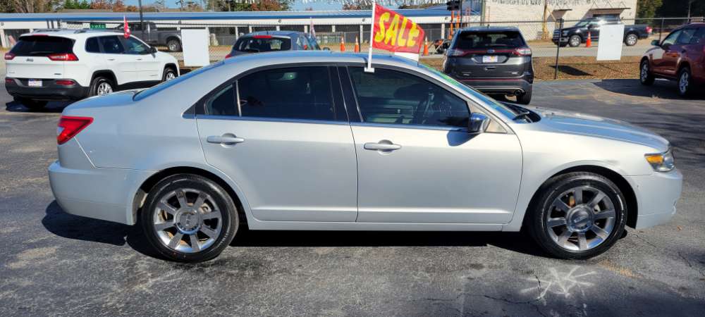 Lincoln Zephyr 2006 Silver