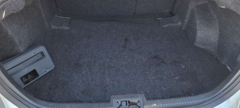 Lincoln Zephyr 2006 Silver