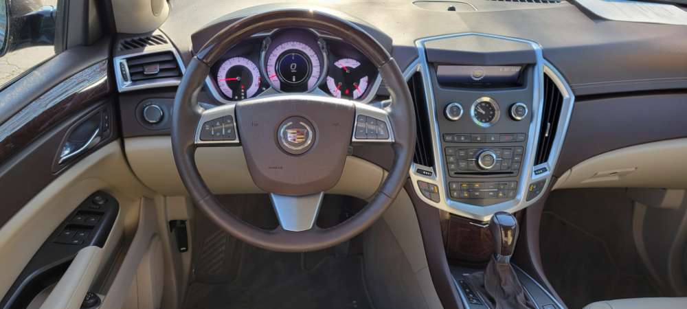 Cadillac SRX 2012 Silver