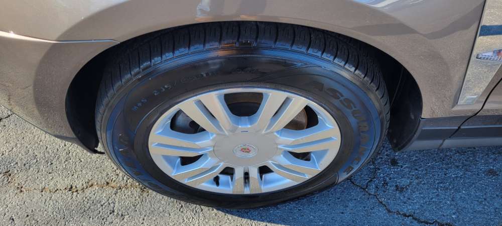 Cadillac SRX 2012 Silver