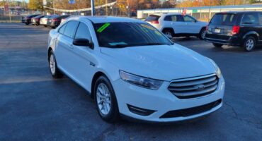Ford Taurus 2014 White