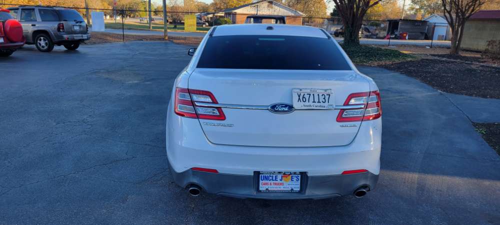Ford Taurus 2014 White
