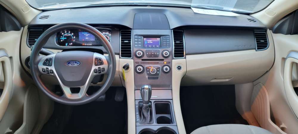 Ford Taurus 2014 White