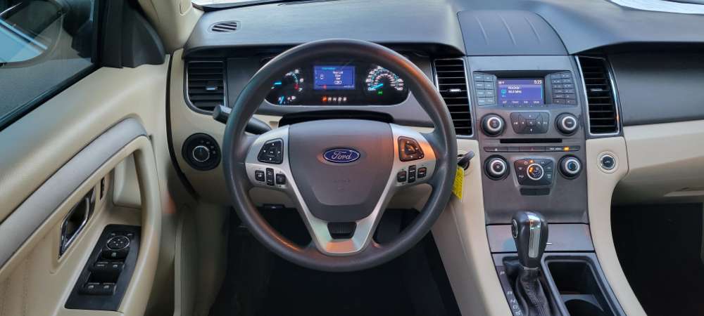 Ford Taurus 2014 White