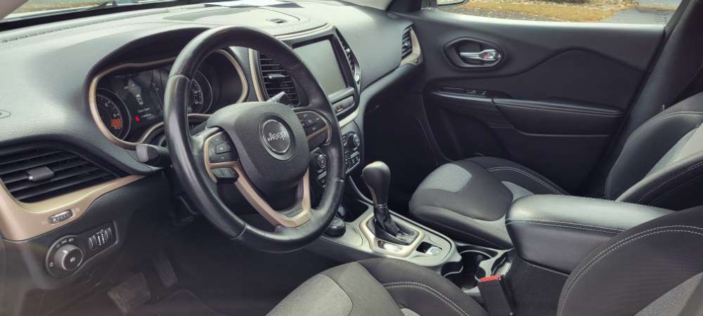 Jeep Cherokee 2014 White