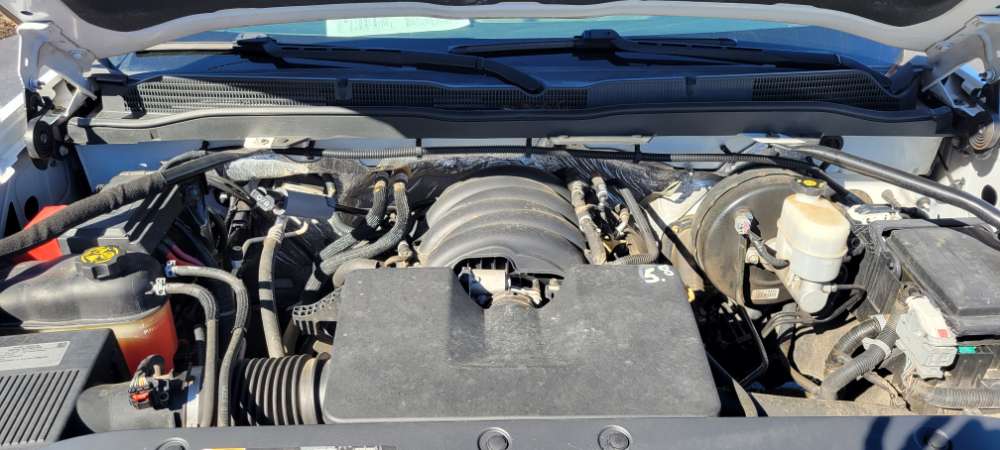 Chevrolet Silverado 2015 White