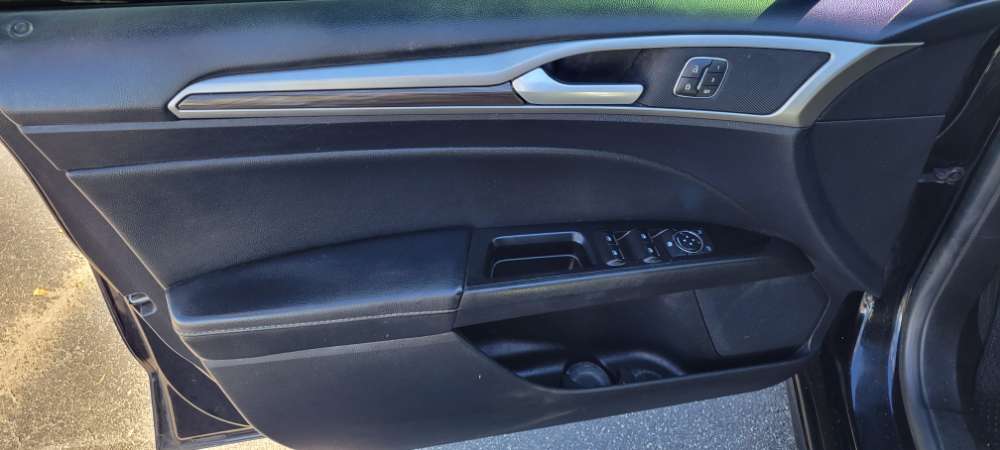 Ford Fusion 2020 Black