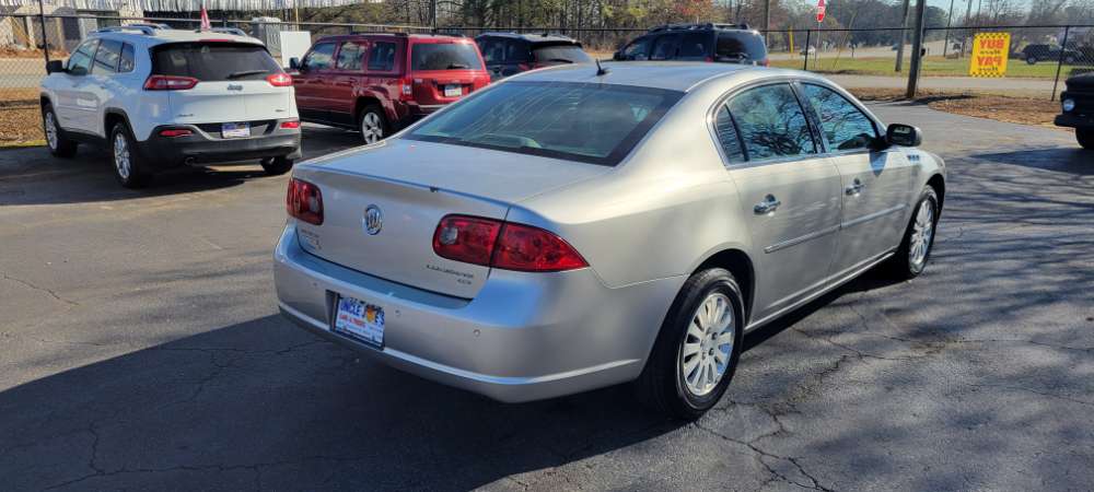 Buick Lucerne 2007 Silver
