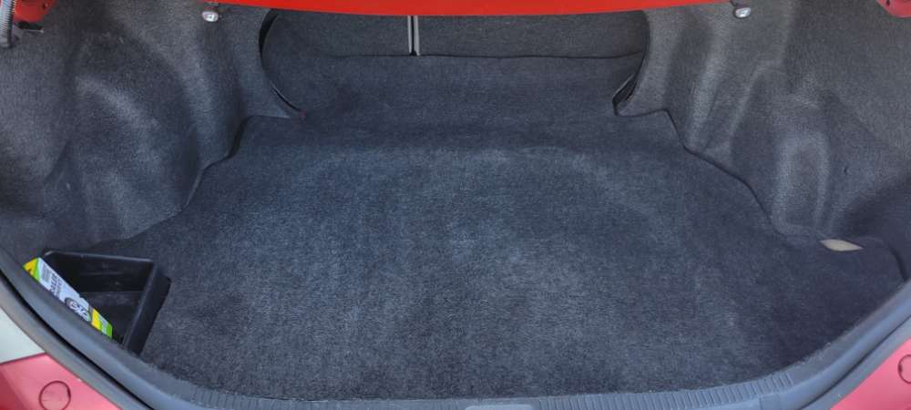 2009 Toyota Camry LE's photo