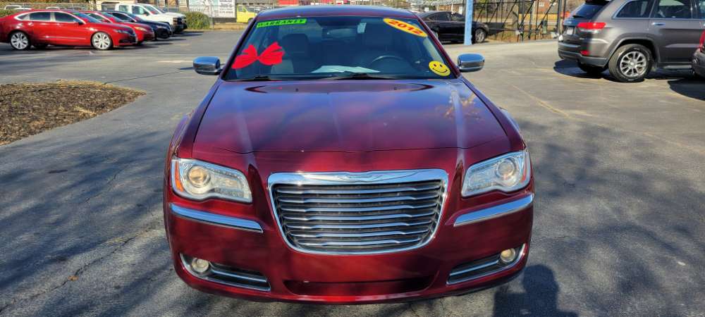 Chrysler 300, 300C 2012 Red