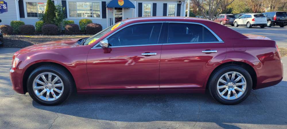 Chrysler 300, 300C 2012 Red