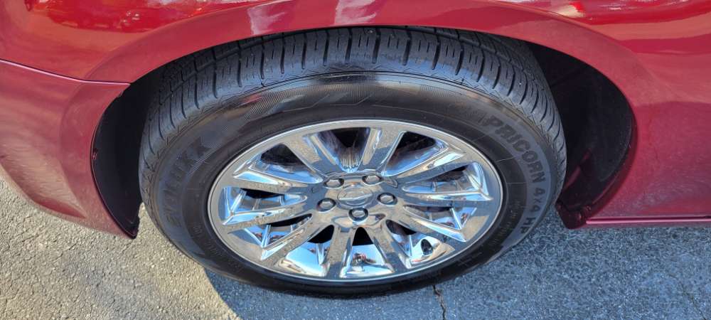 Chrysler 300, 300C 2012 Red