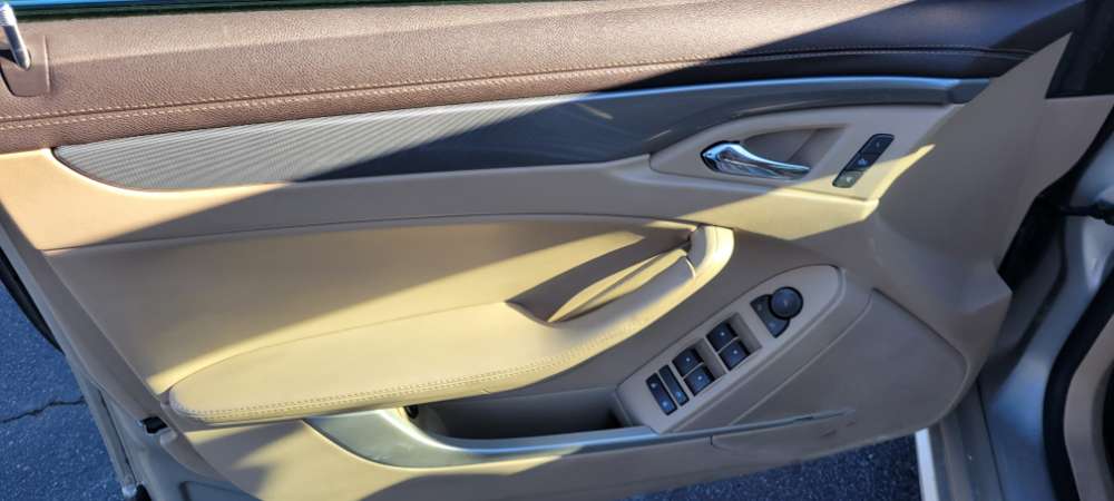 Cadillac CTS 2013 Tan