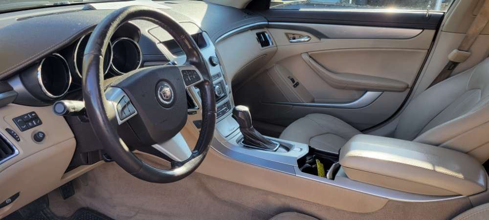 Cadillac CTS 2013 Tan