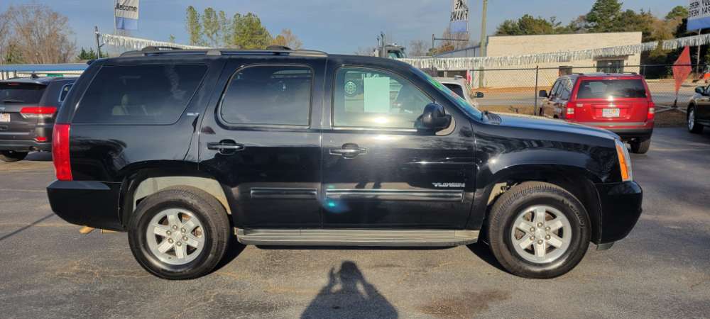 GMC Yukon 2013 Black