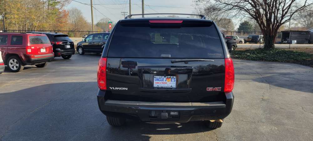 GMC Yukon 2013 Black