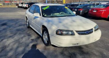 Chevrolet Impala 2005 White
