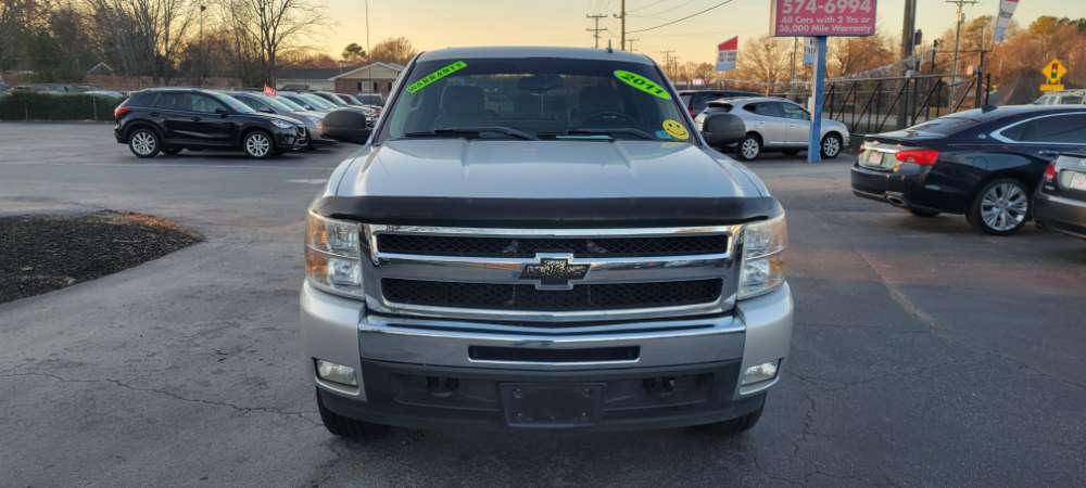 Chevrolet Silverado 2011 Silver