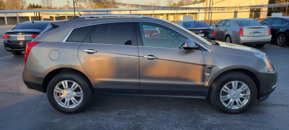 Cadillac SRX 2012 Tan