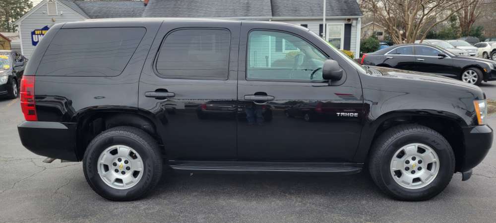 Chevrolet Tahoe 2014 Black