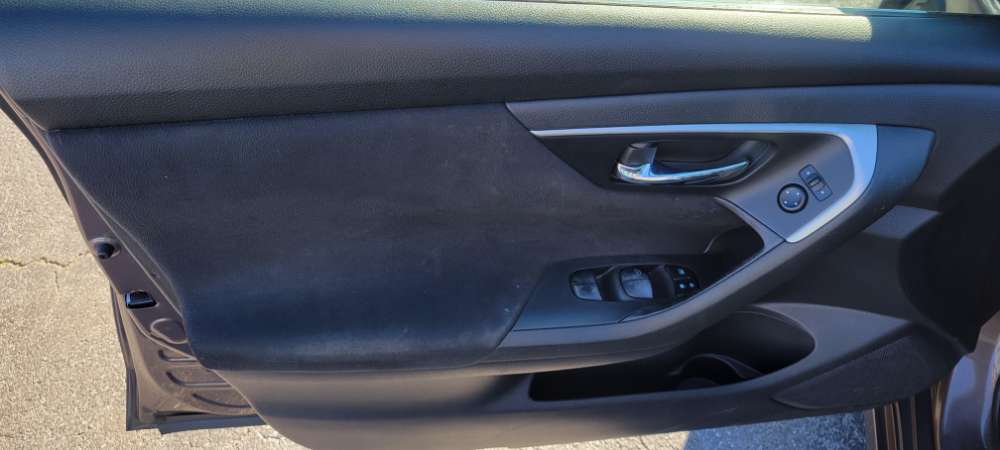 Nissan Altima 2015 Brown