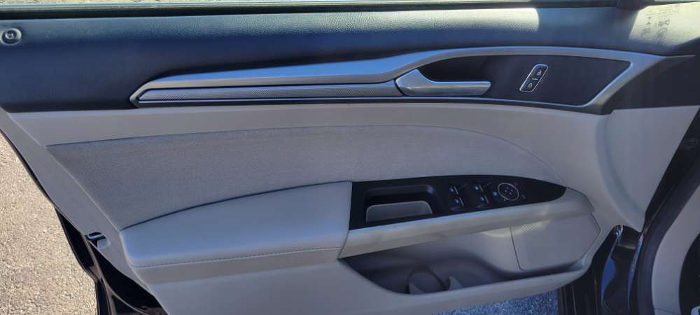 Ford Fusion 2017 Black